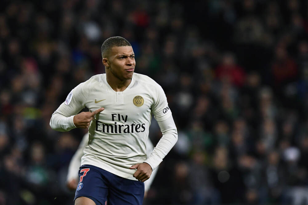 房企“客关”真正职责是什么？业内呼吁“以客户为中心”应成共识